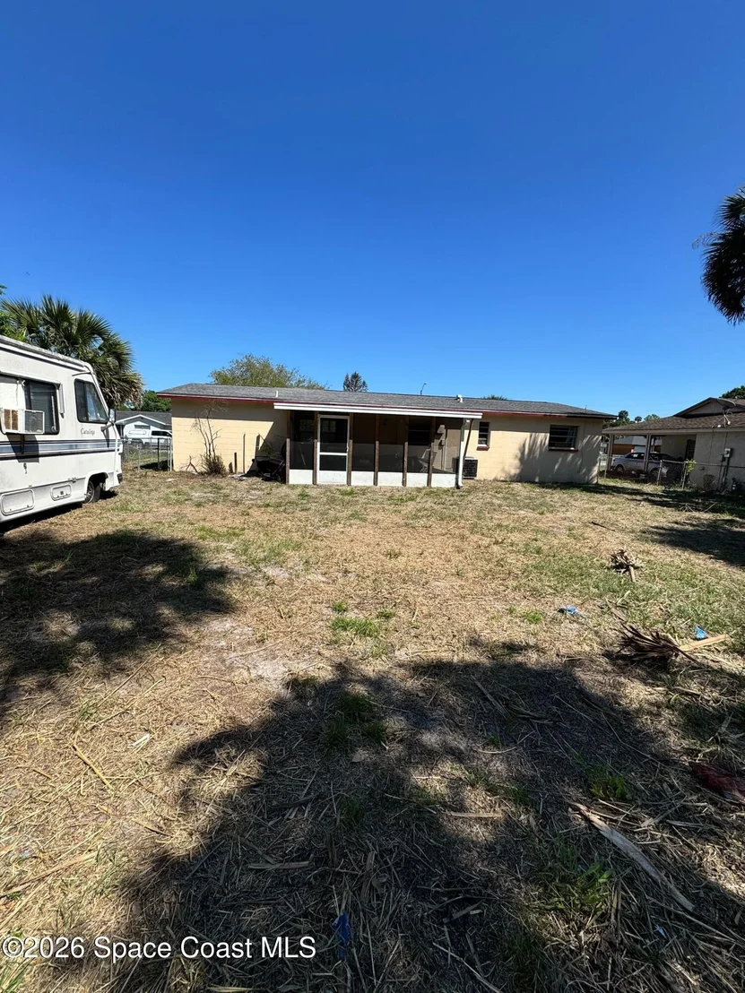 Photo of 305 Cherry Laurel Avenue