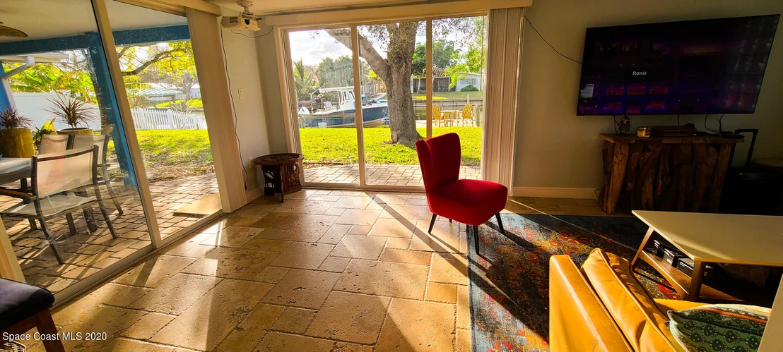 Photo of 37 Riverview Lane