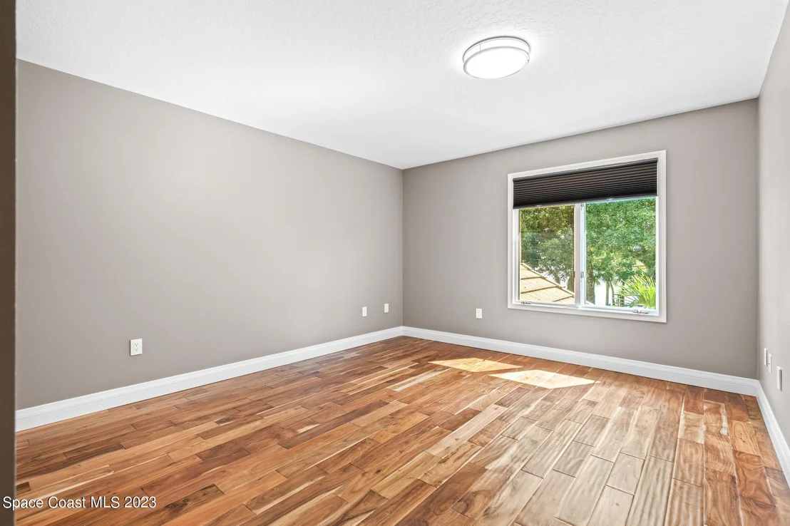 Photo of 1421 Rockledge Drive