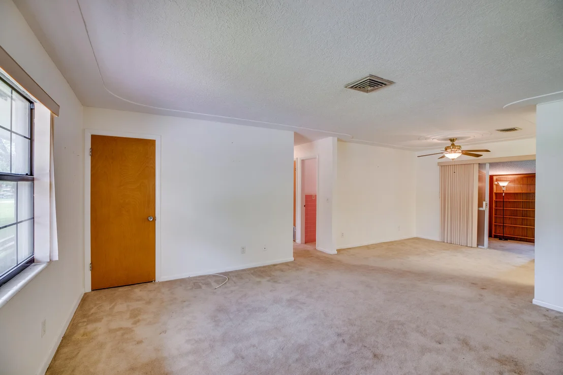 Photo of 1027 Green Road