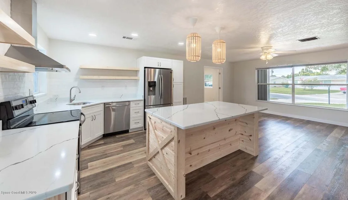 Photo of 1806 Buick Avenue