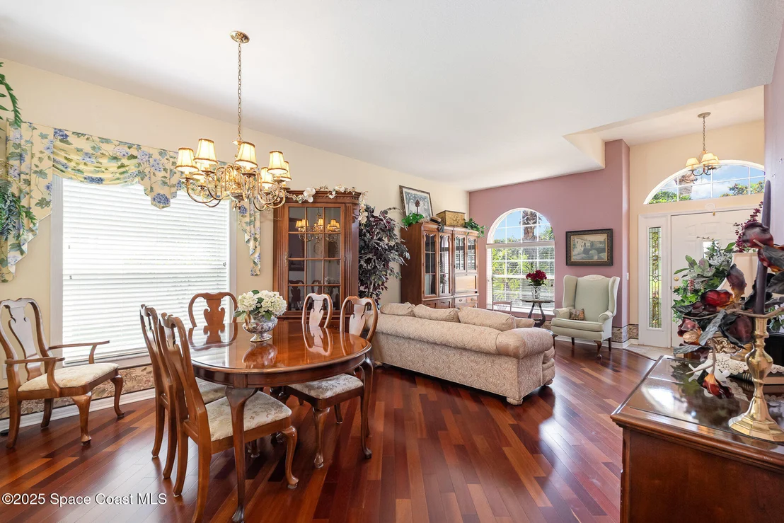 Photo of 1833 Sun Gazer Drive