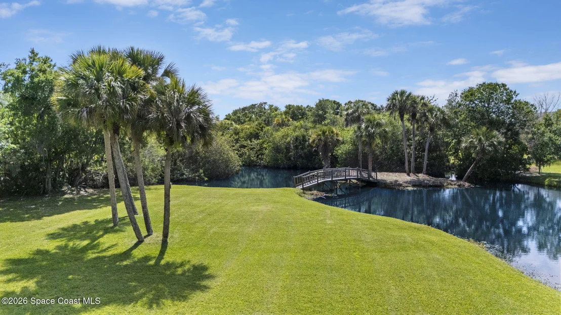 Photo of 945 Bluegrass Lane