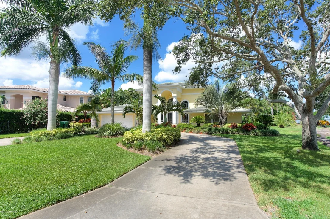 Photo of 1745 Shore View Drive