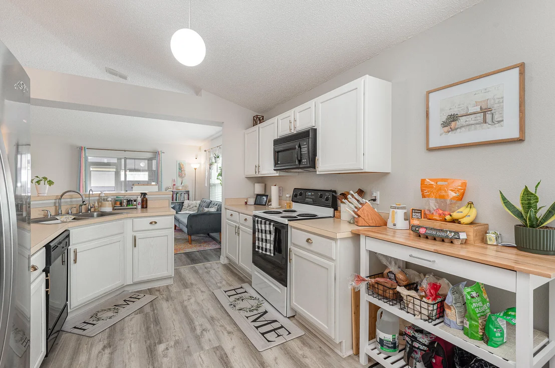 Photo of 1167 White Oak Circle