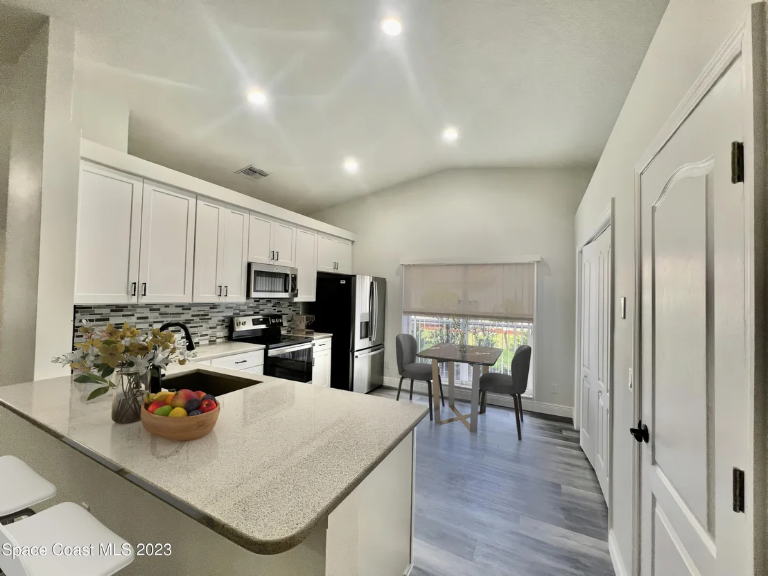 Photo of 944 Wimbledon Drive