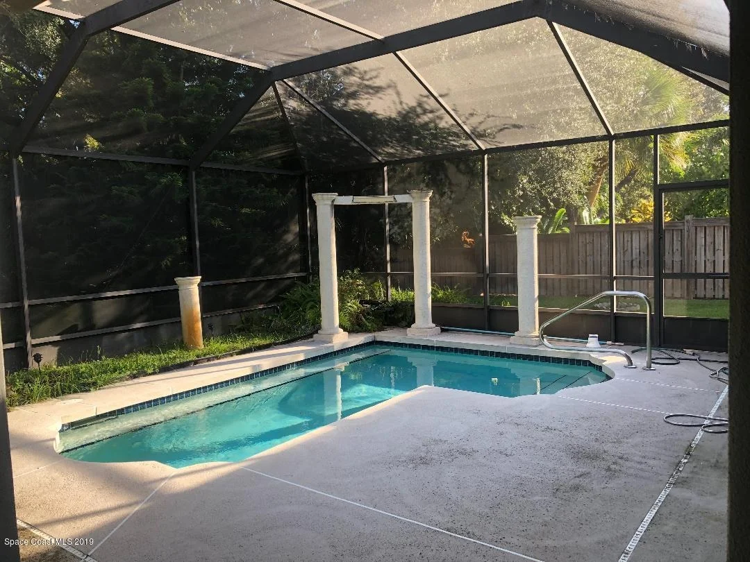 Photo of 1143 Spring Oak Drive