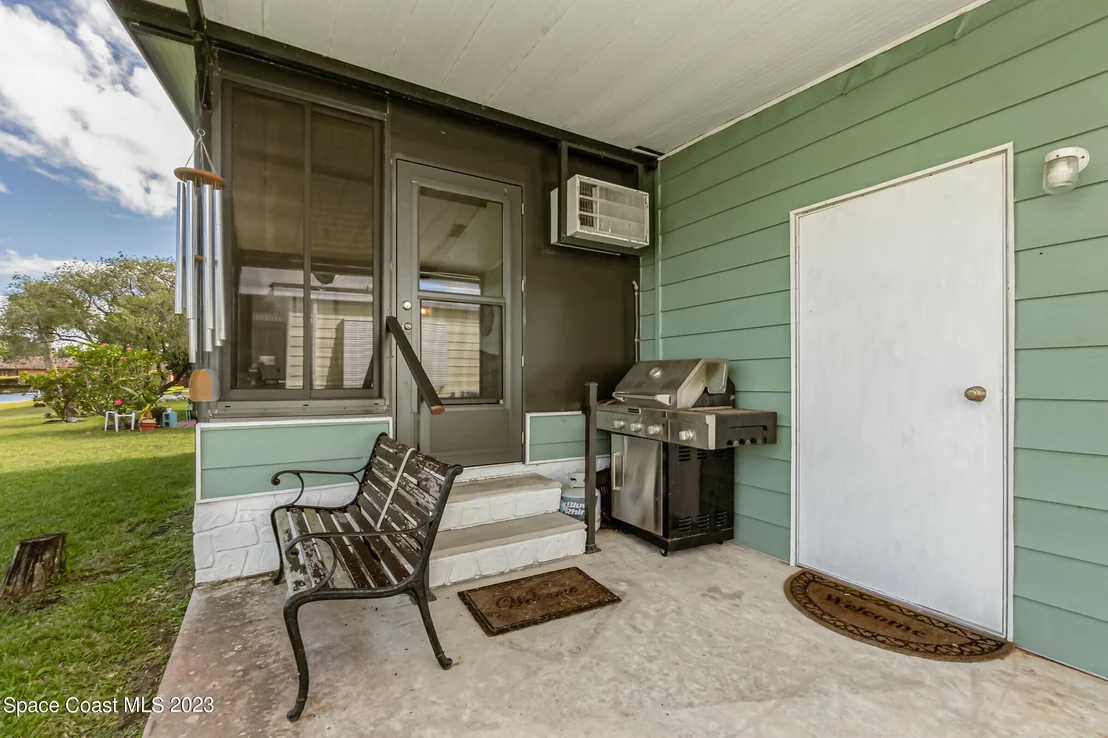Photo of 4423 Twin Lakes Drive