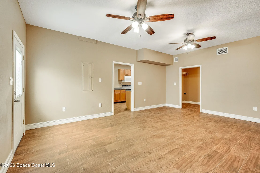 Photo of 2326 Holder Road