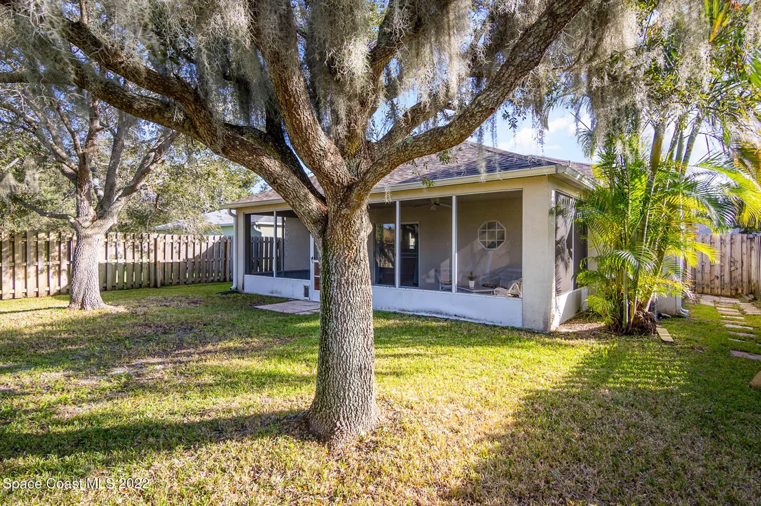Photo of 1630 Brookshire Circle