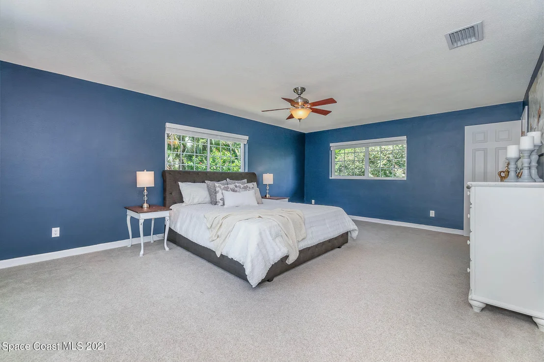 Photo of 242 Miami Avenue