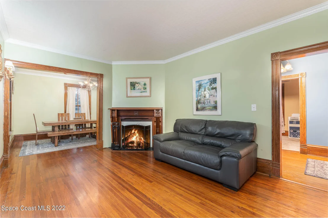 Photo of 1695 Highland Avenue