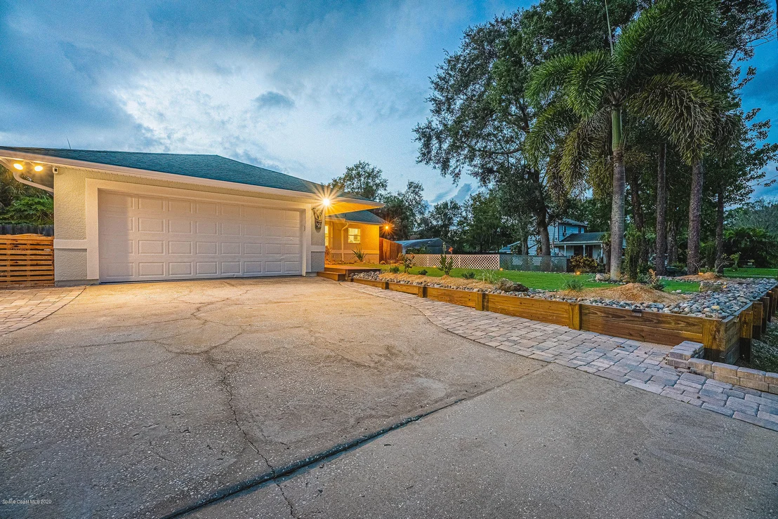 Photo of 535 Vine Street