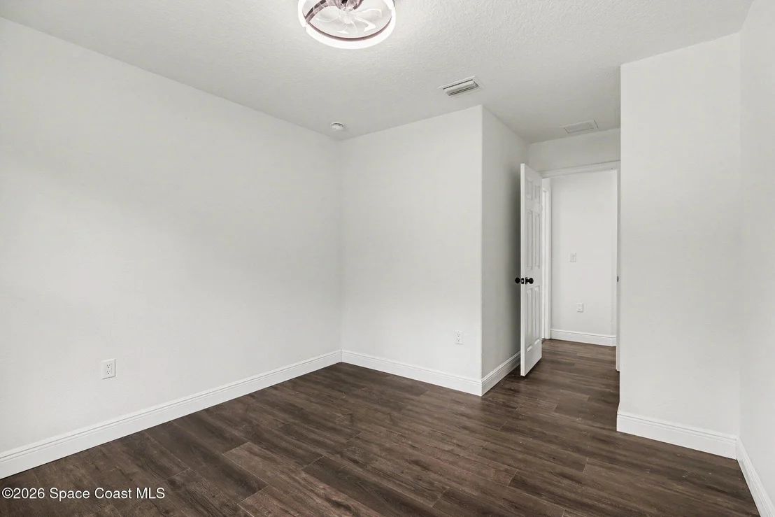 Photo of 2030 Bridgeport Circle