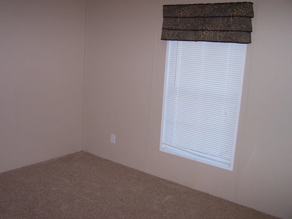 Photo of 323 Booth Street
