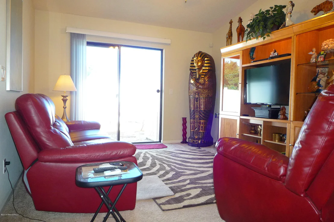 Photo of Unit 104 at 910 Luminary Circle