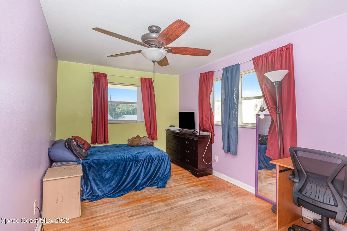 Photo of 384 Chester Drive