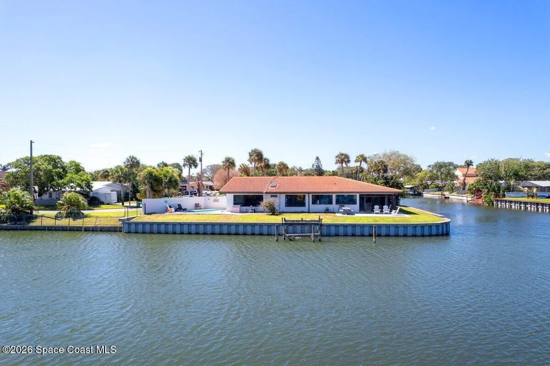 Photo of 200 Rose Drive