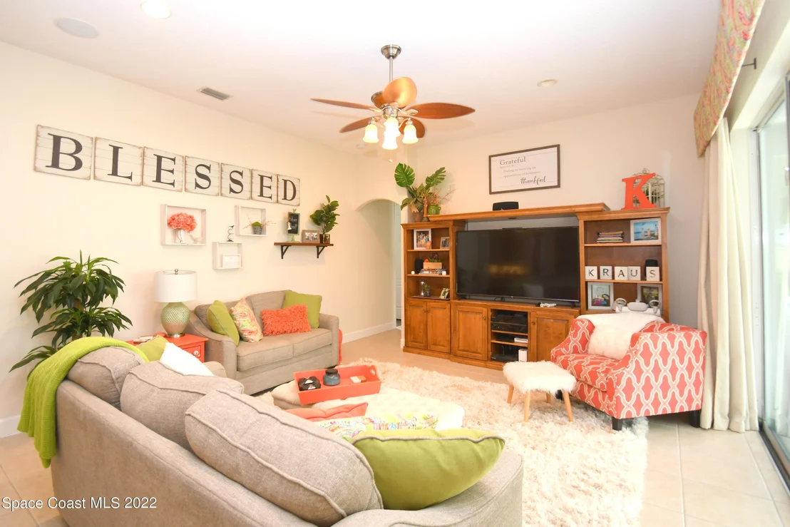 Photo of 5840 Rusack Drive