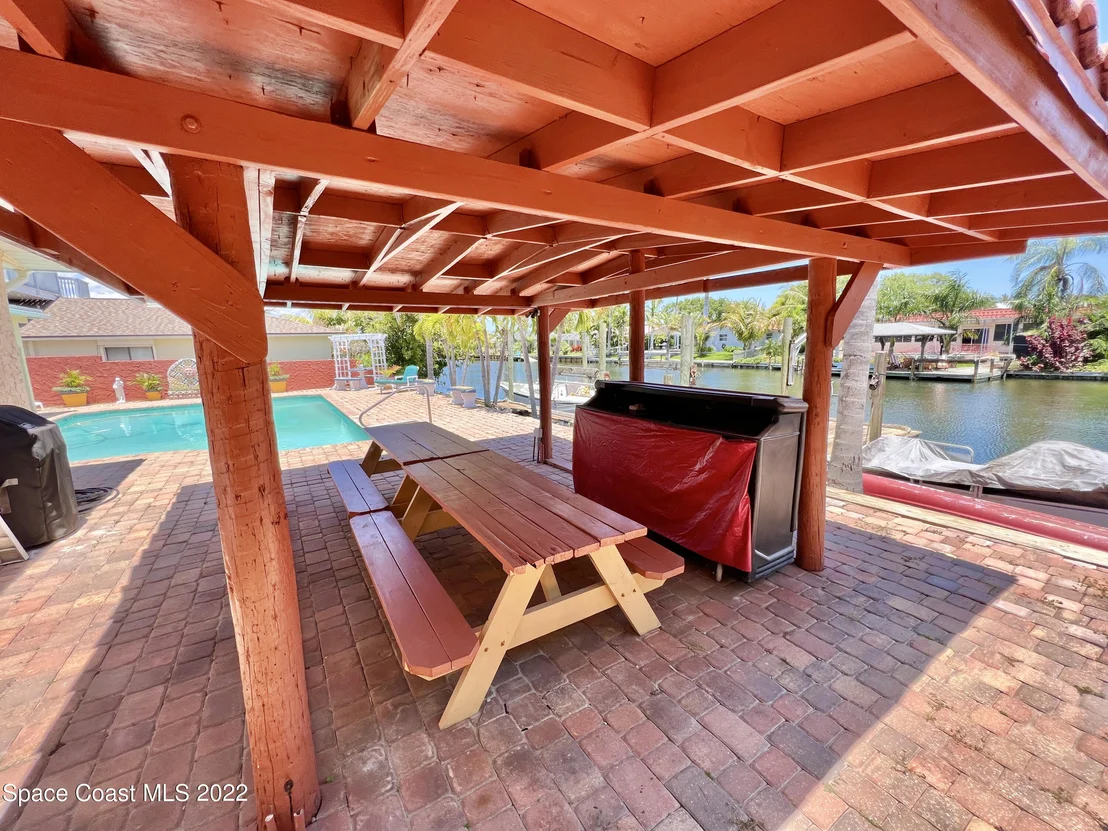 Photo of 16 Sloop Drive