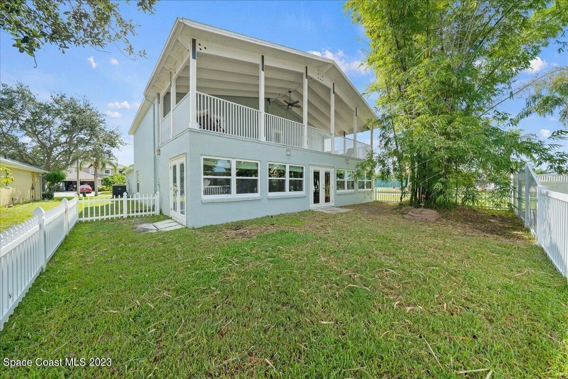 Photo of 3997 Montesino Drive