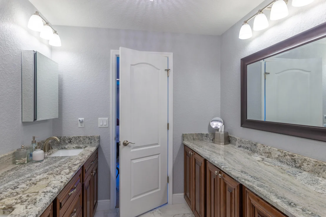 Photo of 4103 Deerwood Trail