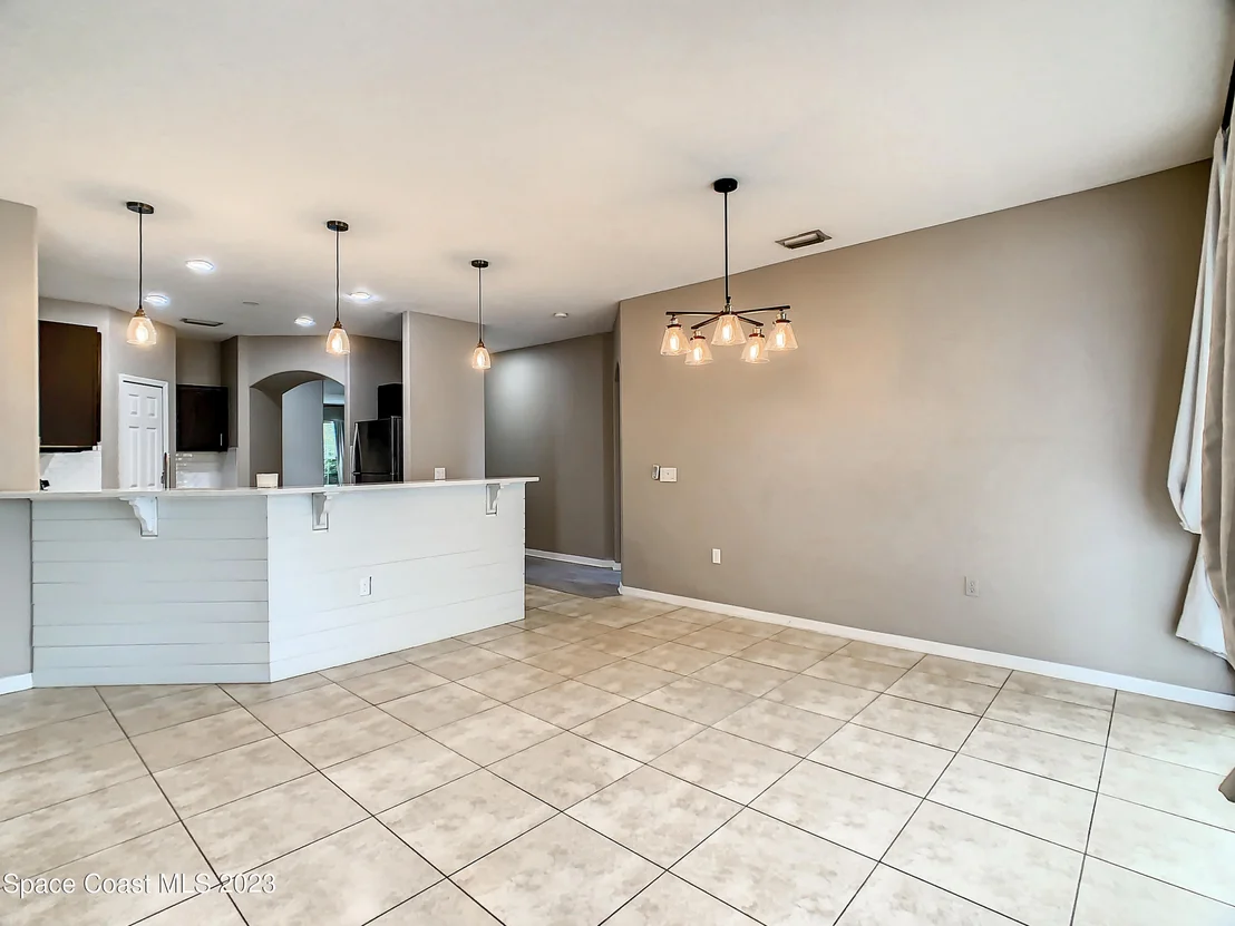 Photo of 324 Sedgewood Circle