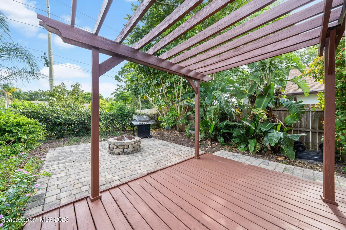 Photo of 917 Pine Baugh Street