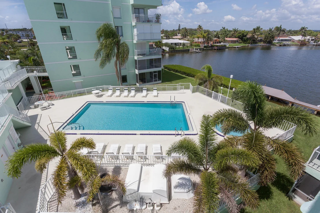 Photo of Unit 2405 at 1750 Commodore Boulevard