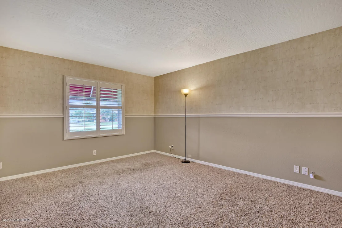 Photo of 681 Hibiscus Drive