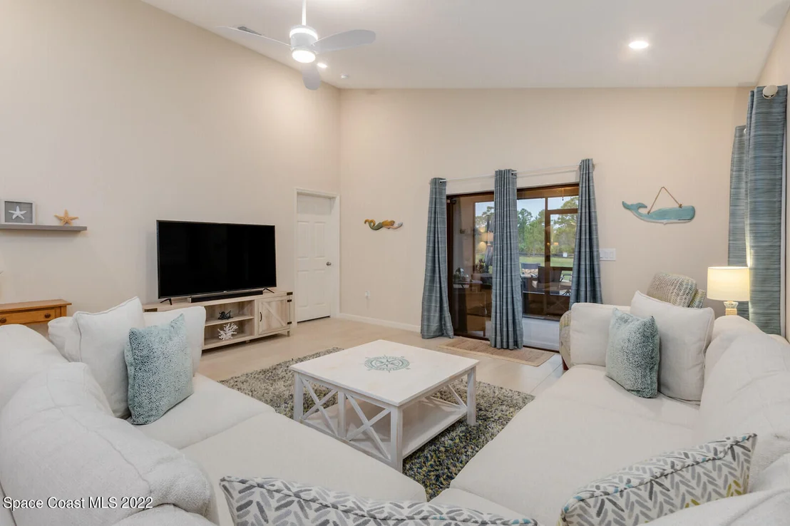 Photo of 932 Peta Way