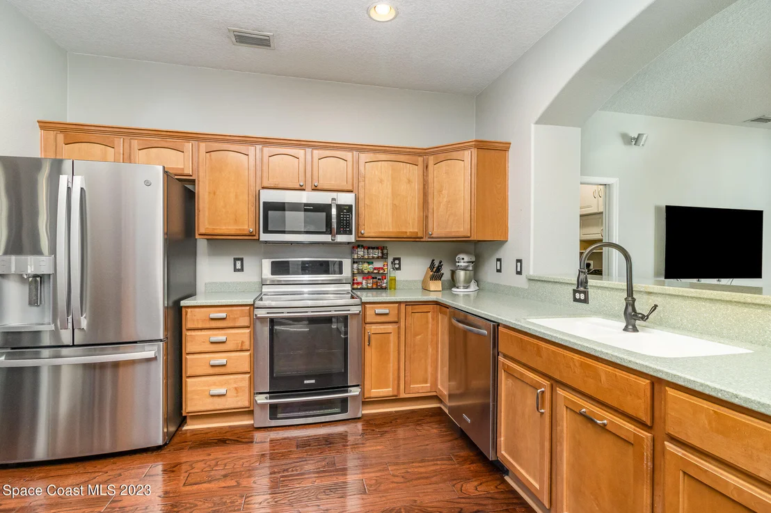 Photo of 1471 Bridgeport Circle