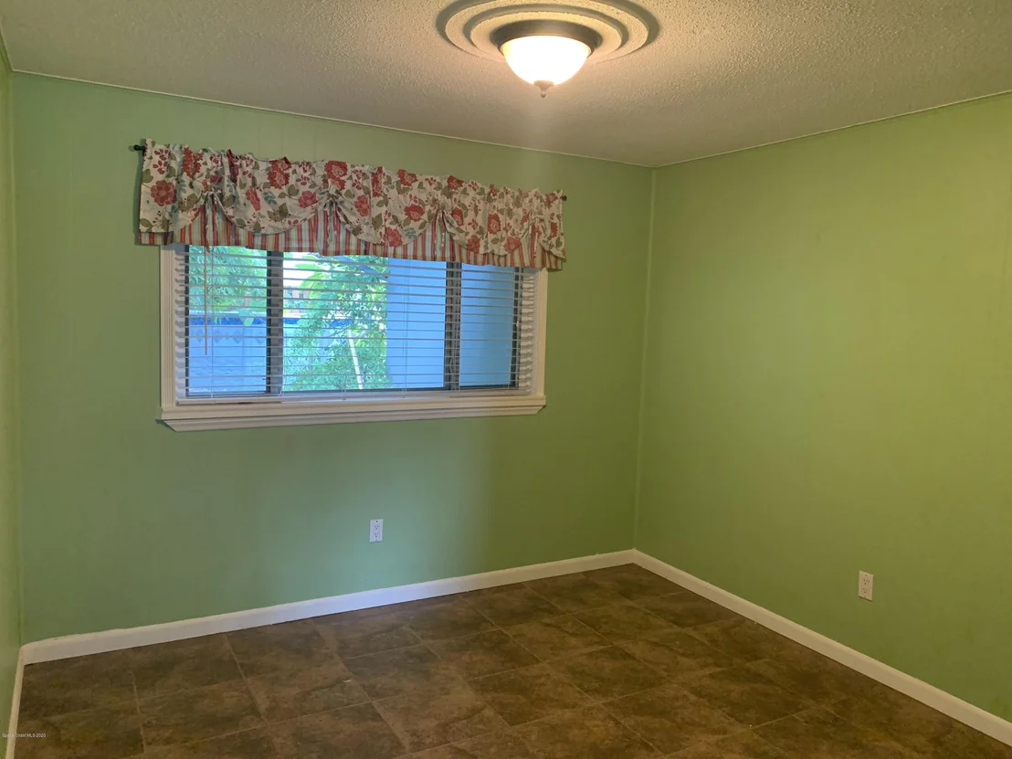Photo of 789 Walnut Drive