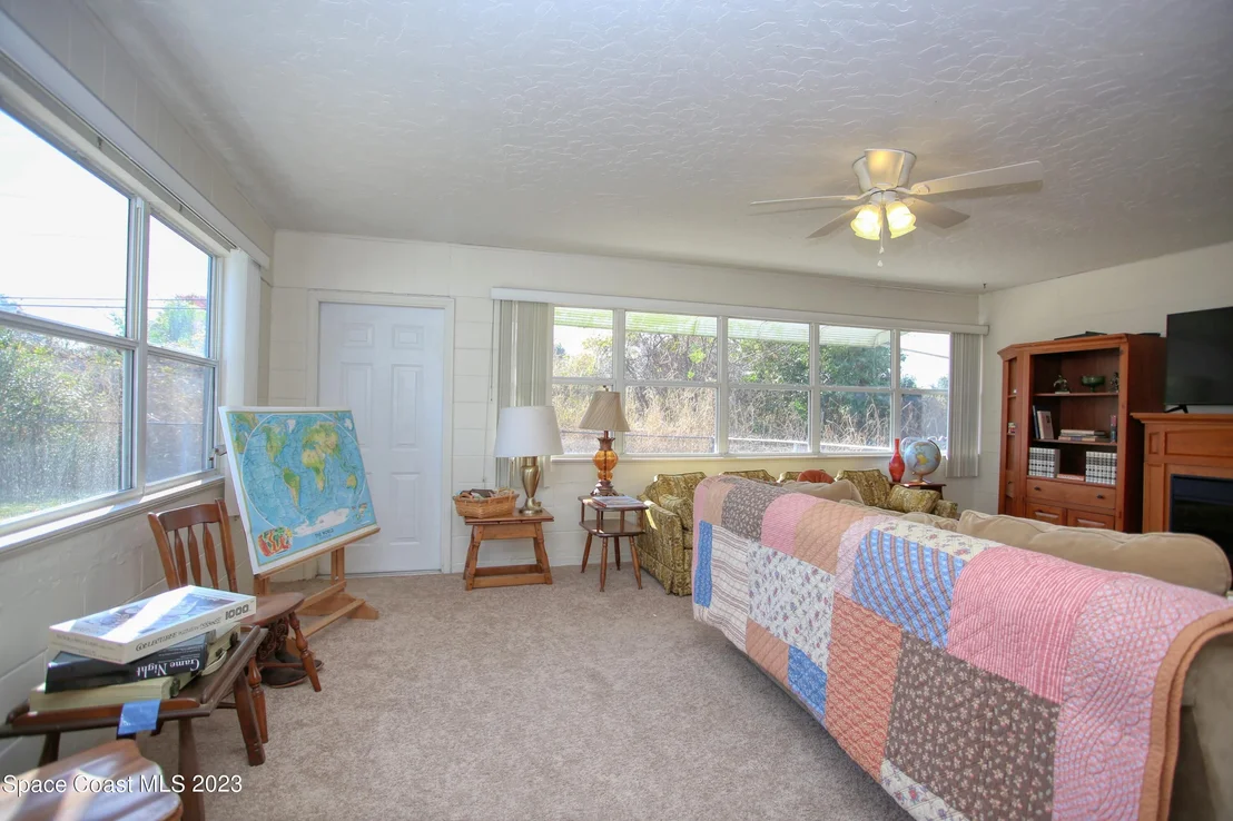 Photo of 1740 Golfview Drive