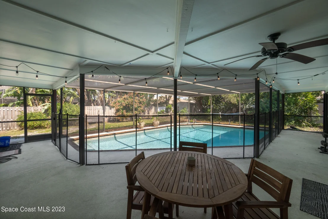 Photo of 460 Monaco Drive