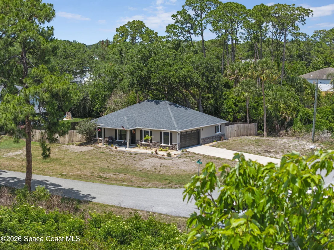 Photo of 6435 Wien Lane