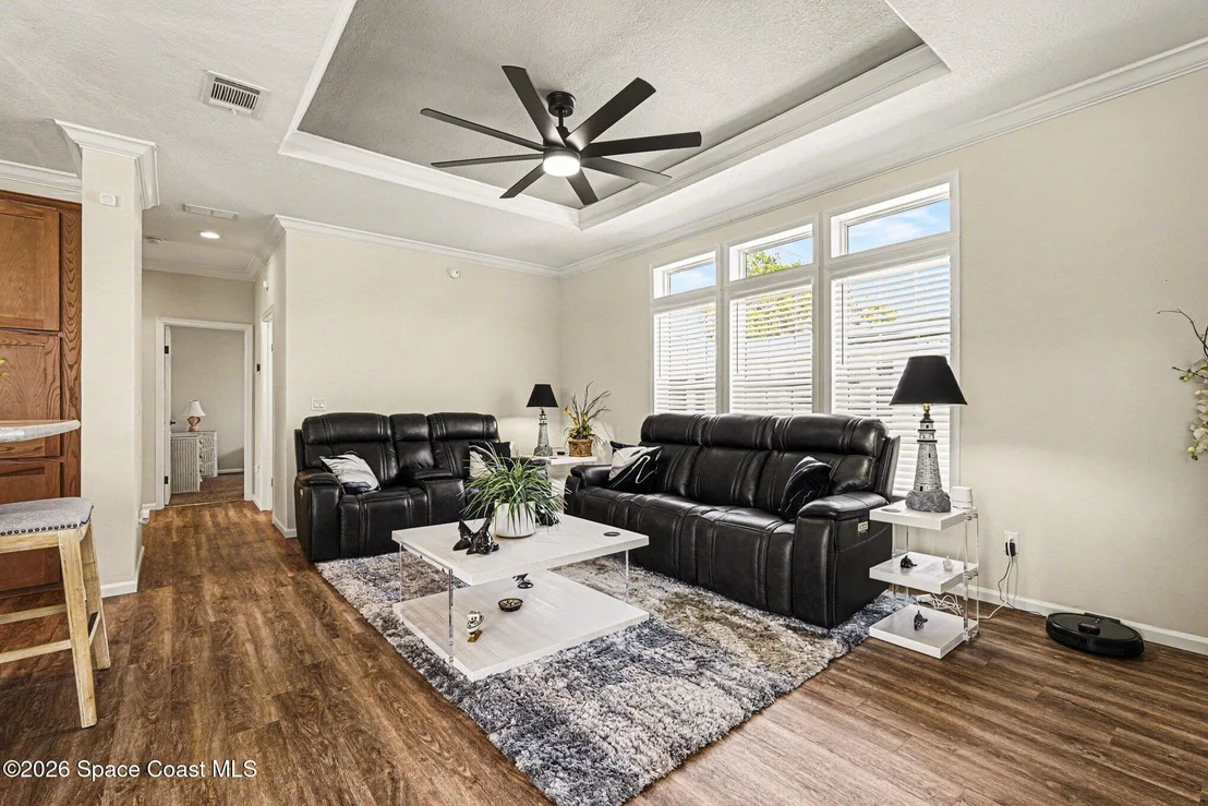 Photo of 1067 Wren Circle