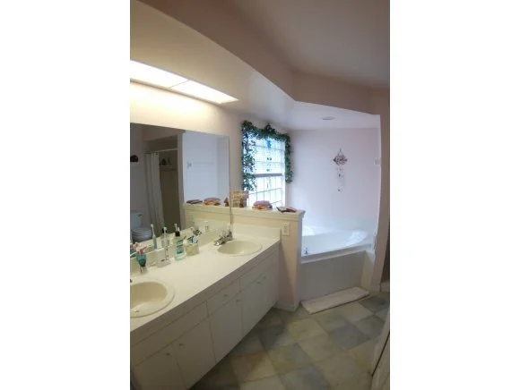 Photo of 4253 Blue Lake