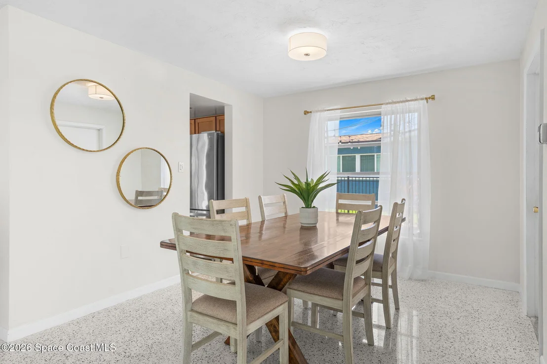 Photo of 462 Sandpiper Drive