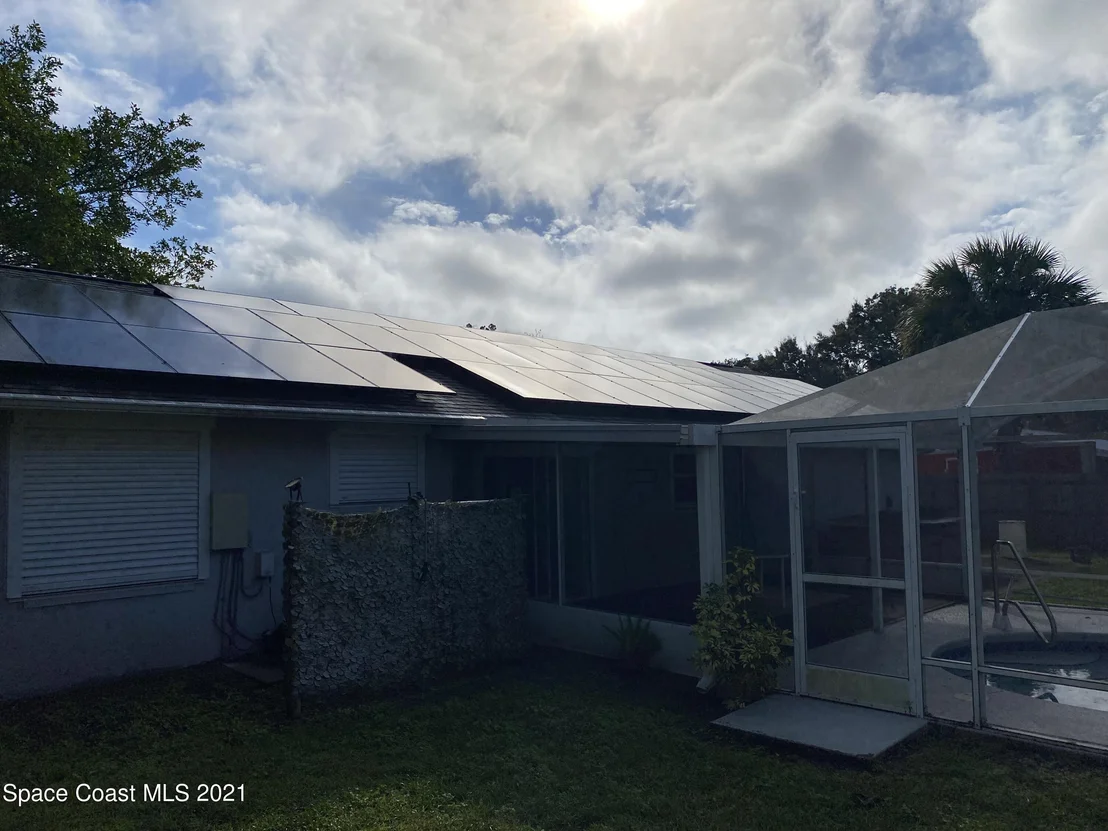 Photo of 6446 Cable Avenue