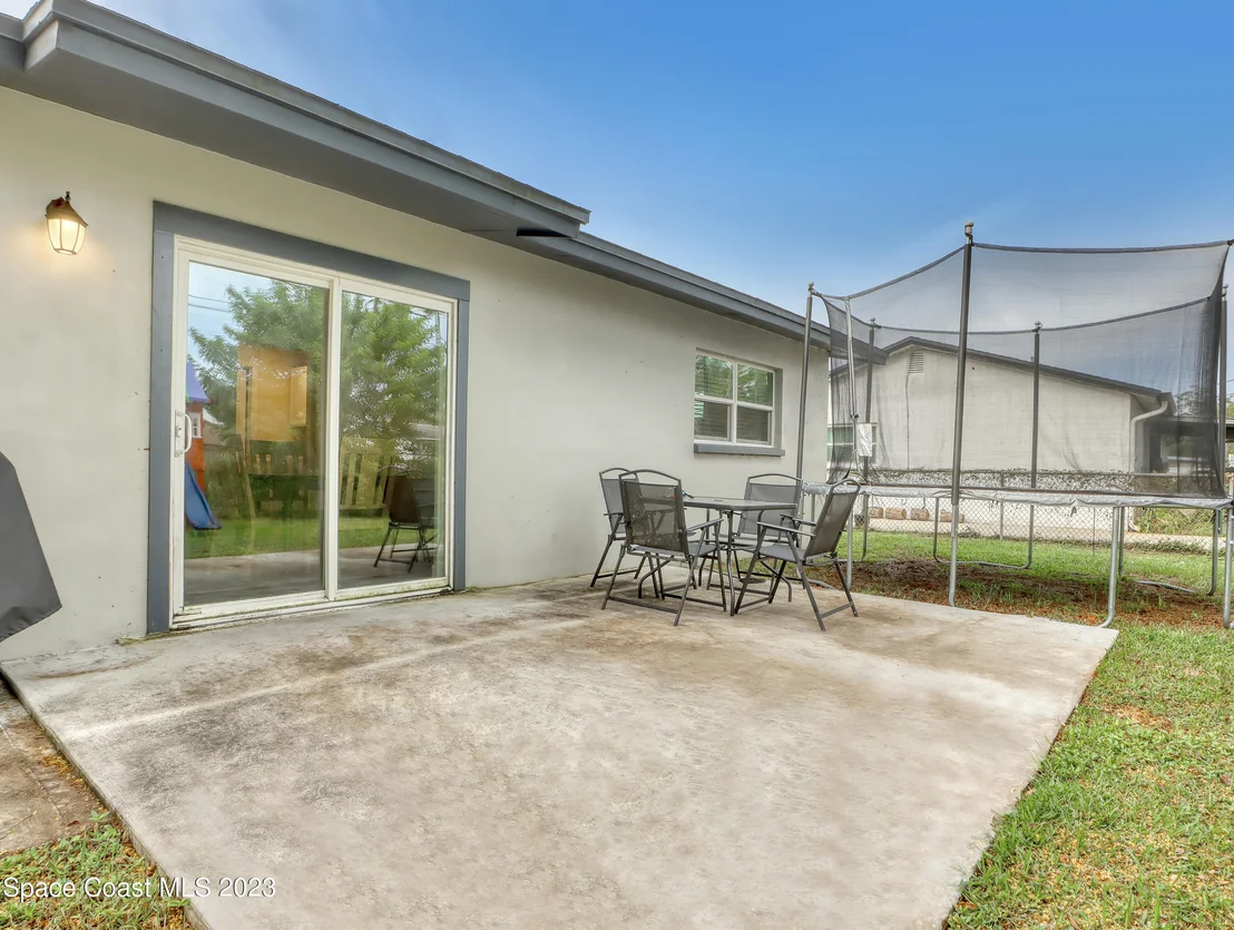 Photo of 3190 Argyle Road