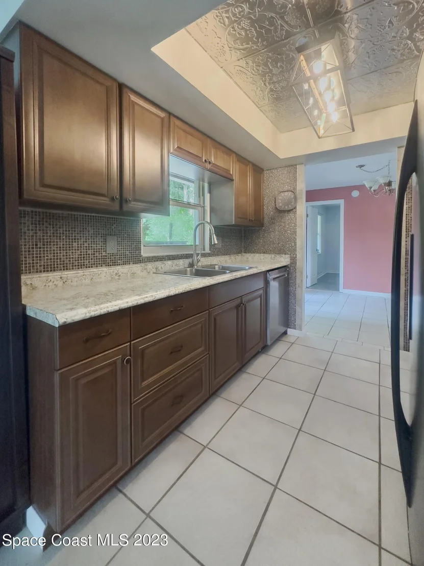 Photo of 207 Saldon Lane