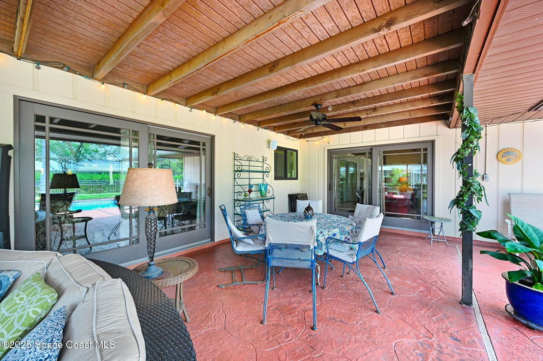Photo of 847 Kerry Downs Circle