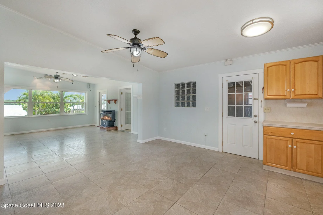 Photo of 3957 Canal Drive