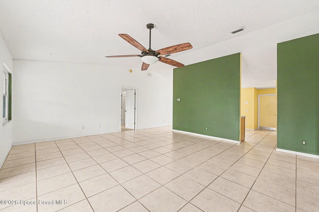 Photo of 1002 Jacaranda Circle