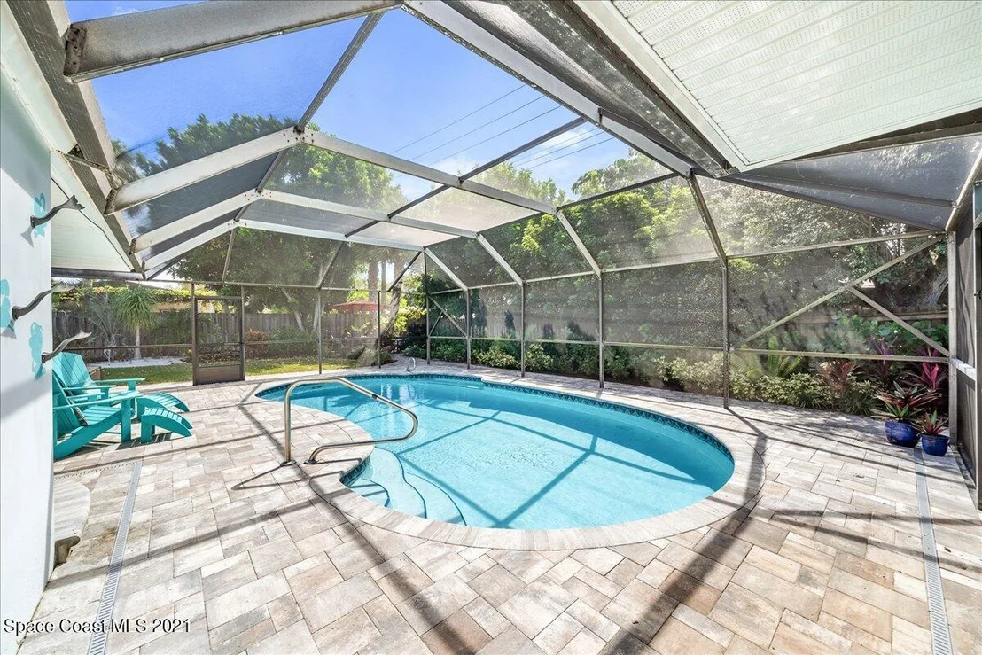Photo of 585 Bahama Drive