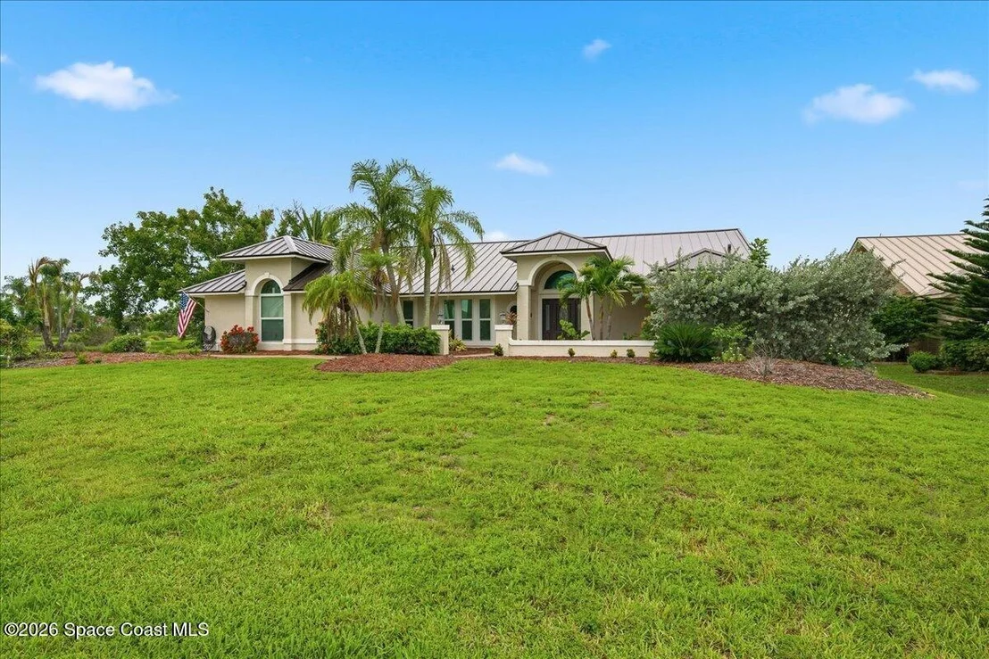Photo of 147 Lanternback Island Drive