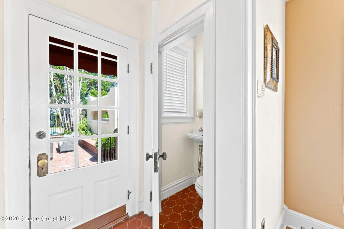 Photo of 2105 Mac Farland Drive