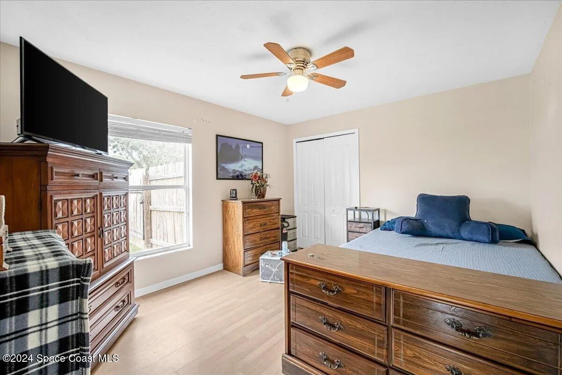 Photo of 6018 Newbury Circle