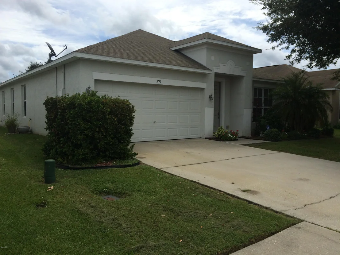 Photo of 391 Cressa Circle
